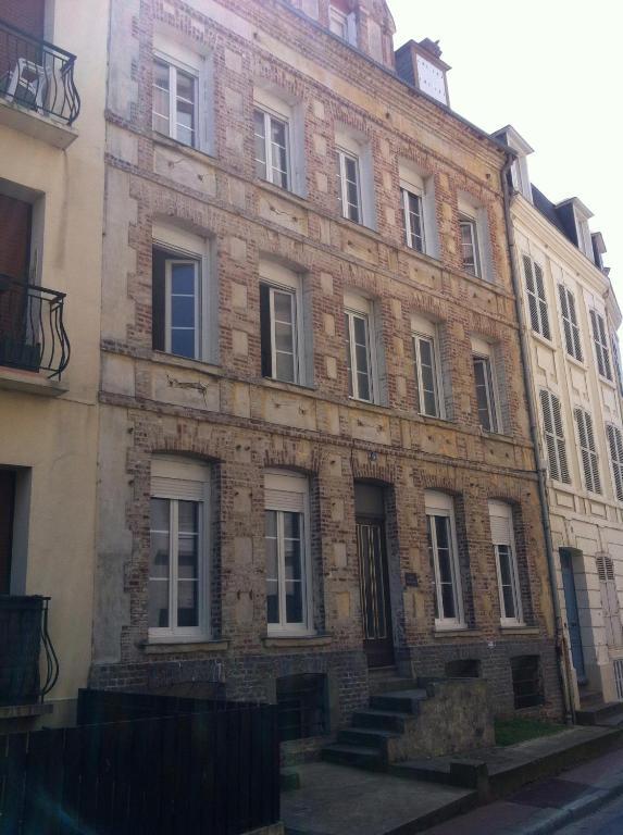 Townhouse Trouville - Appart'Hotel & Studios Eksteriør bilde